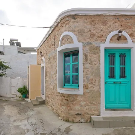 Kyramarias Holiday home Malona Village